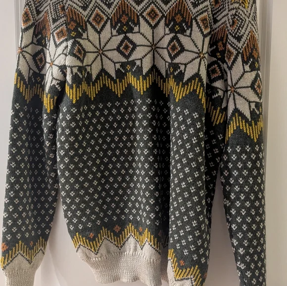 NWT! Dale of Norway Men's Sweater - Picture 2 of 5